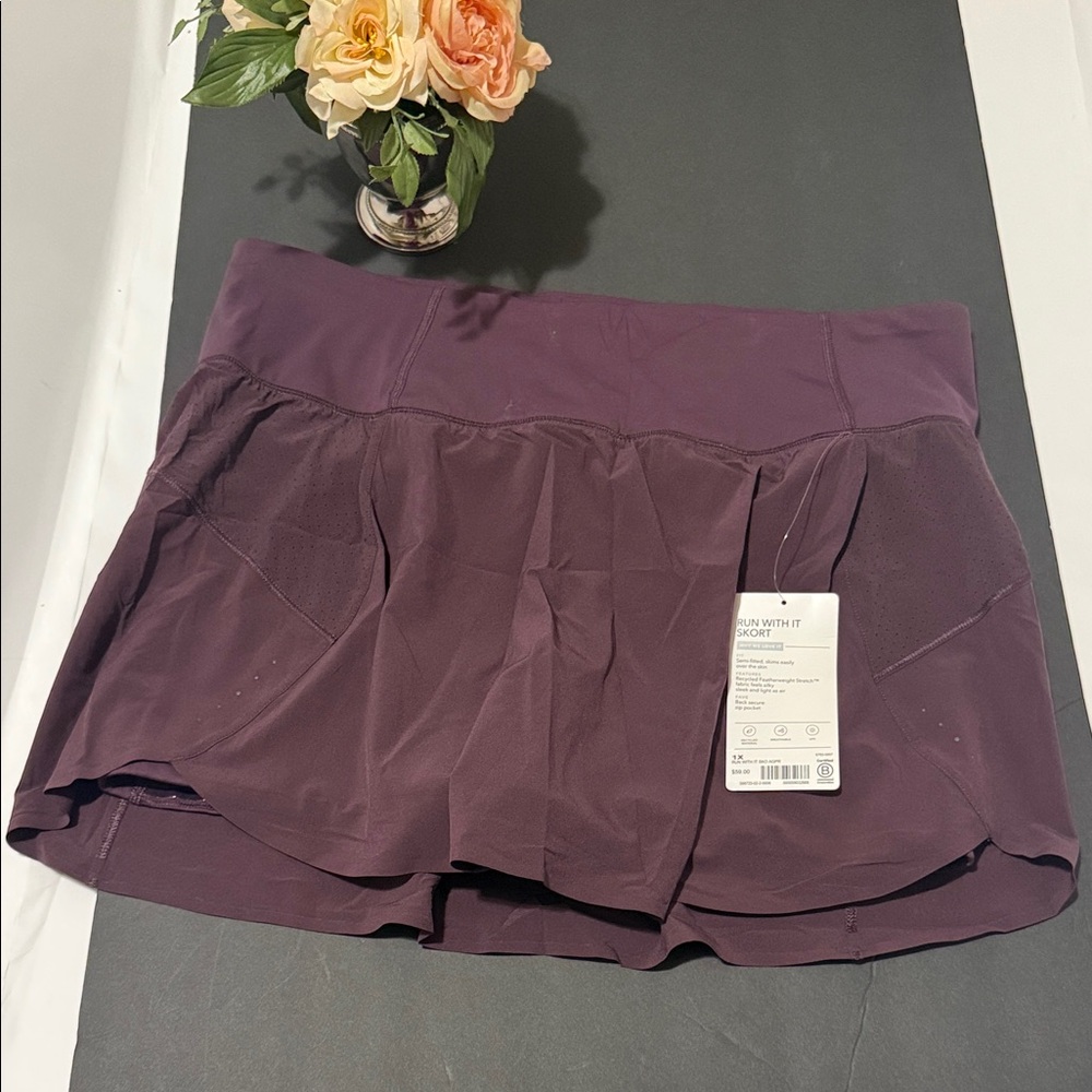 Athleta Women's Deep Purple Skort